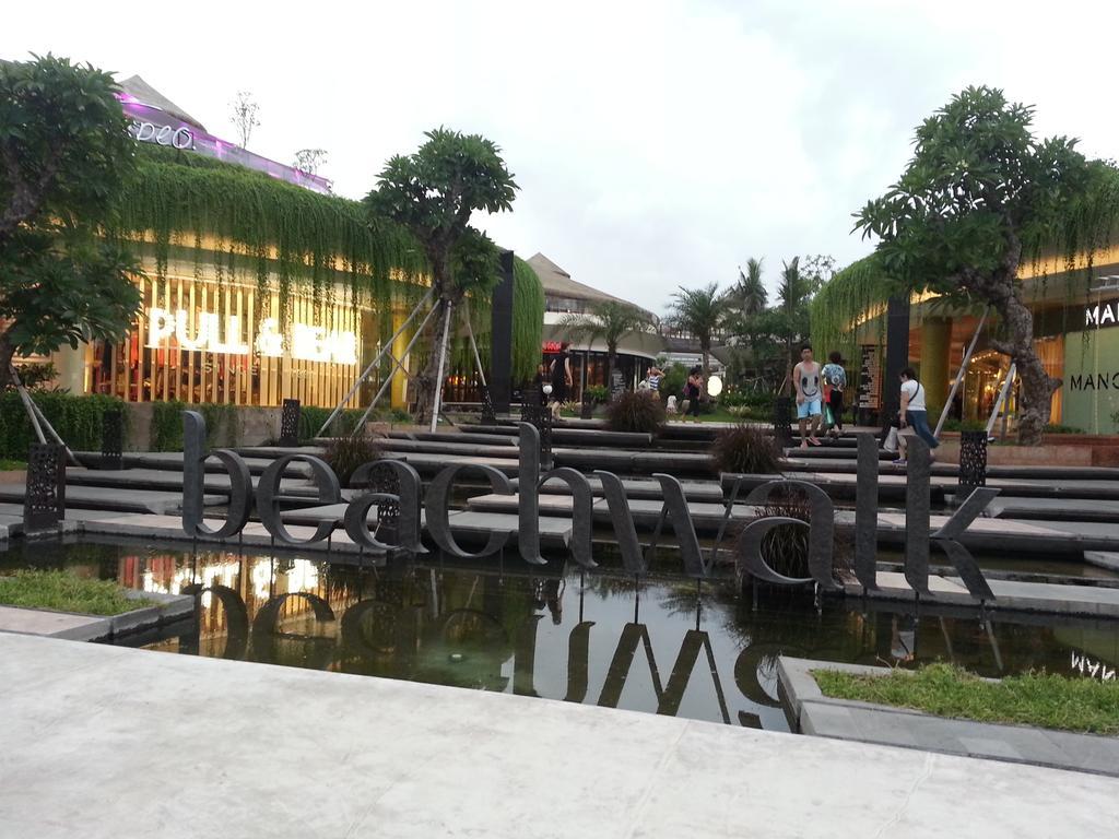 巴厘岛安马瑞斯库塔酒店 庫塔 外观 照片